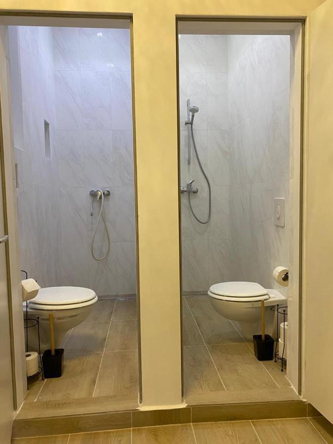 Quad-Room Near Prater Stern Wien Exterior foto