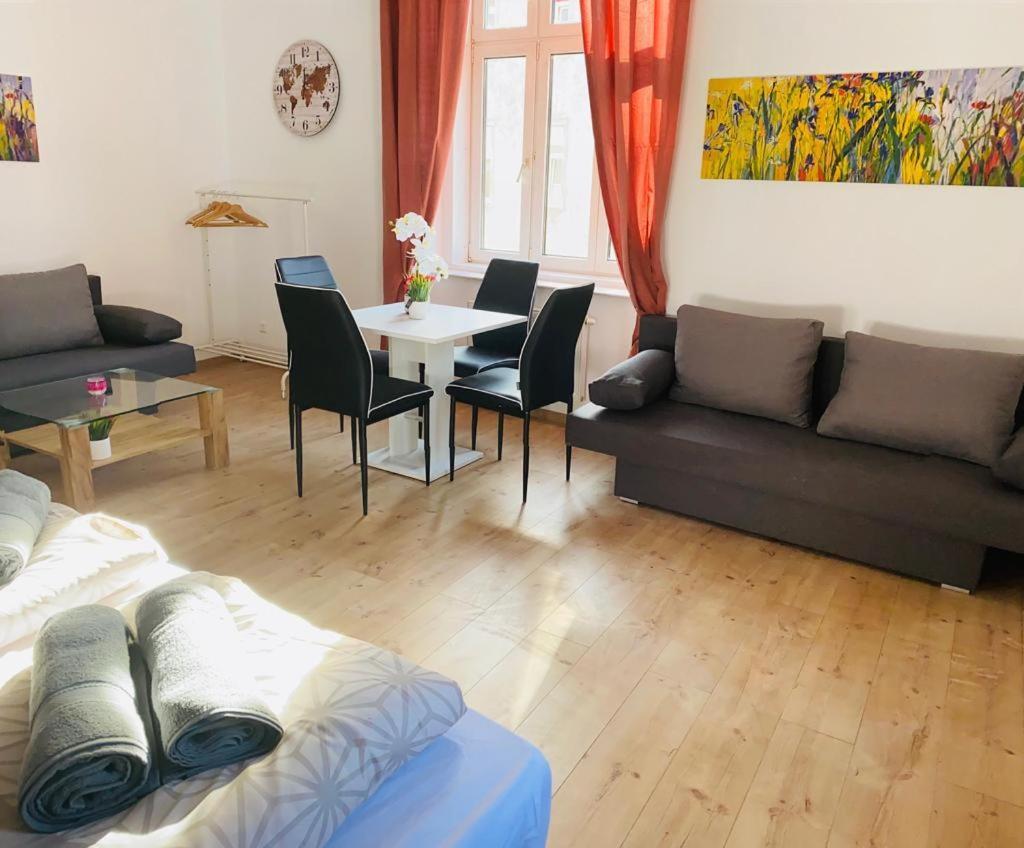 Quad-Room Near Prater Stern Wien Exterior foto